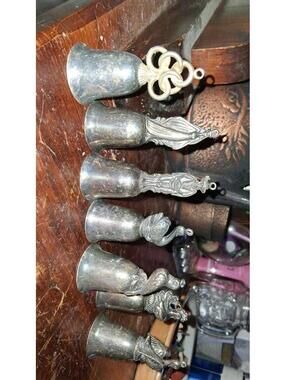 reed and barton 12 days of Christmas bells 7 replacements